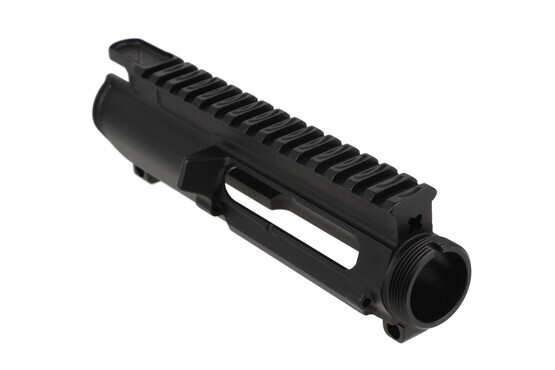 The 2A Armament Balios billet AR15 upper receiver does not include a dust cover